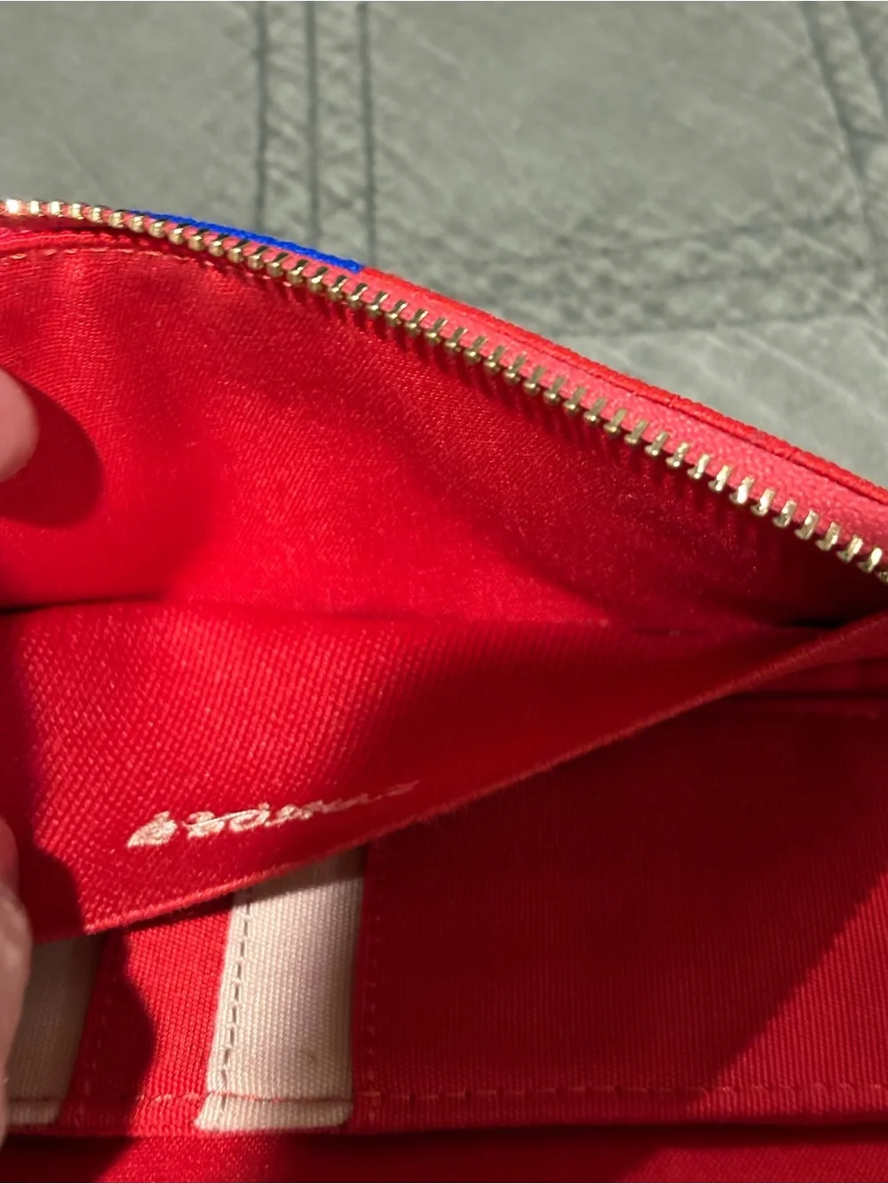 ROTHYS red zip wallet